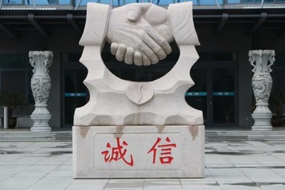 走近御品膏方,揭秘花园式工厂背后的故事